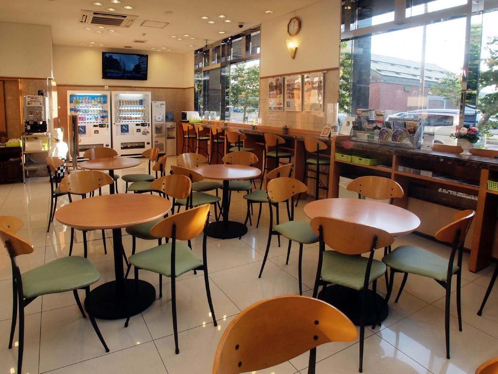 Toyoko Inn Hokkaido Asahikawa Eki Higashi Guchi Экстерьер фото